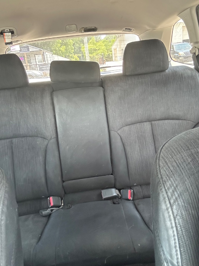 2013 Subaru Outback - $4,995