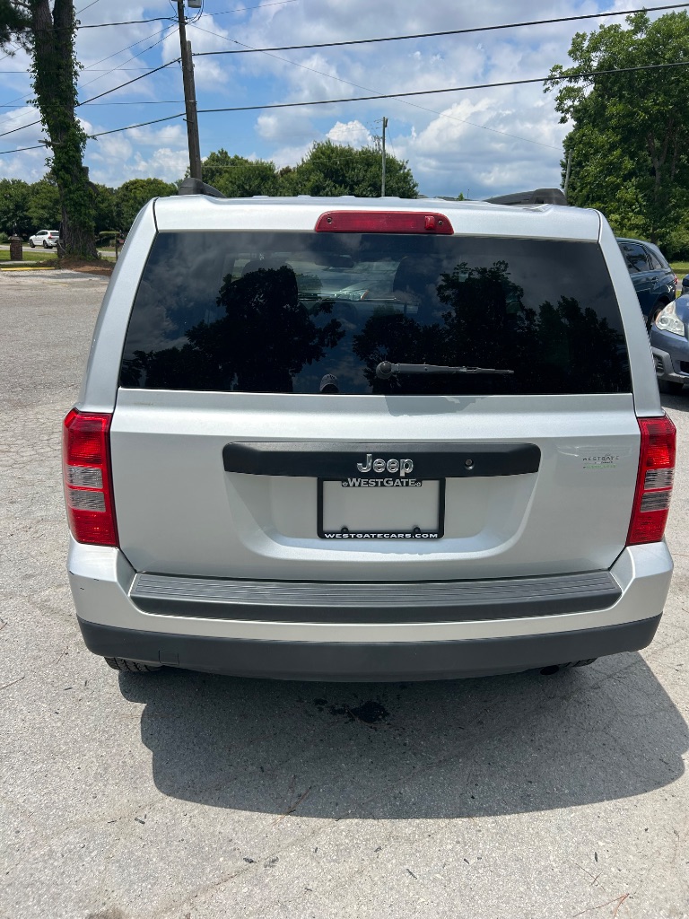 2011 Jeep Patriot - $5,995