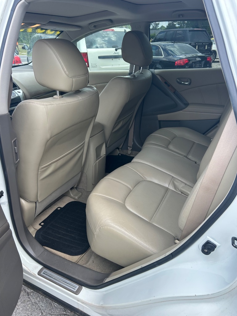 2011 Nissan Murano - $5,595