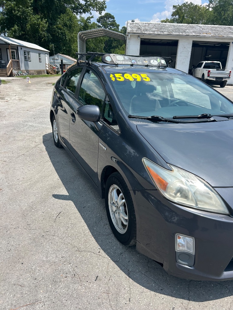 2010 Toyota Prius - $5,495