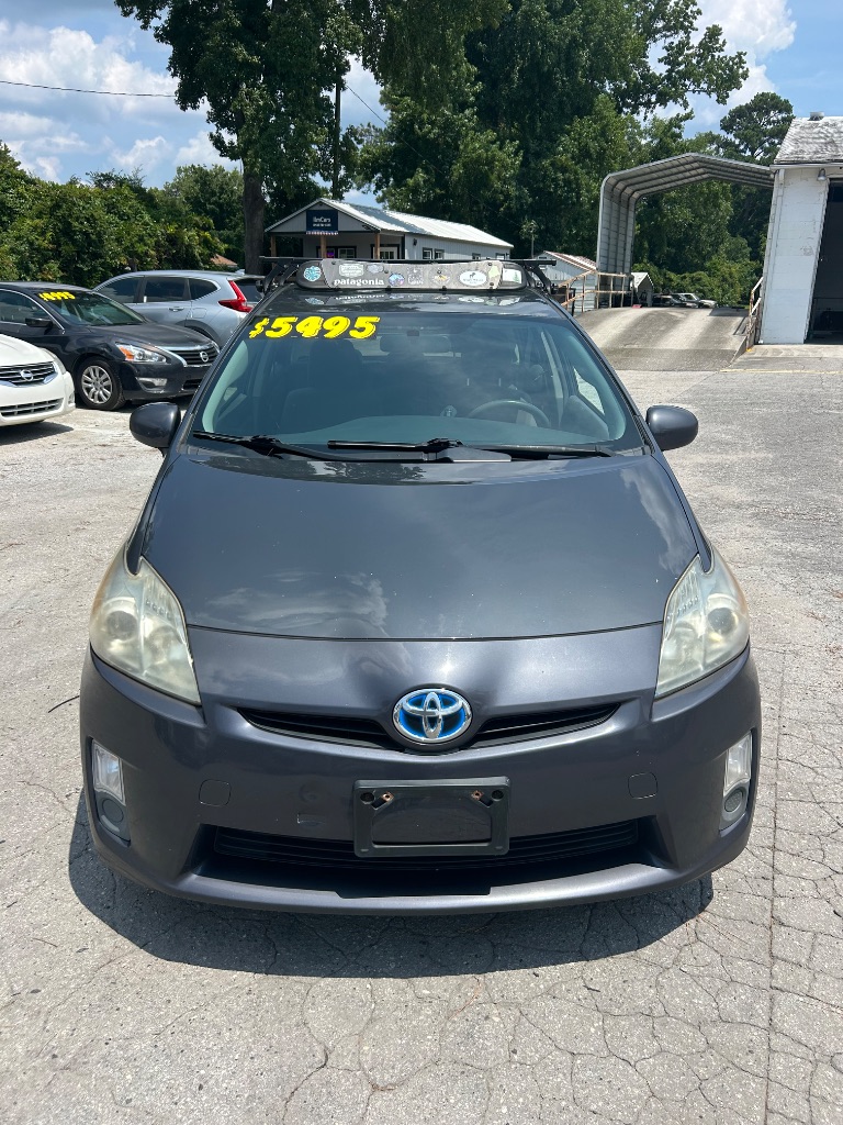 2010 Toyota Prius - $5,495