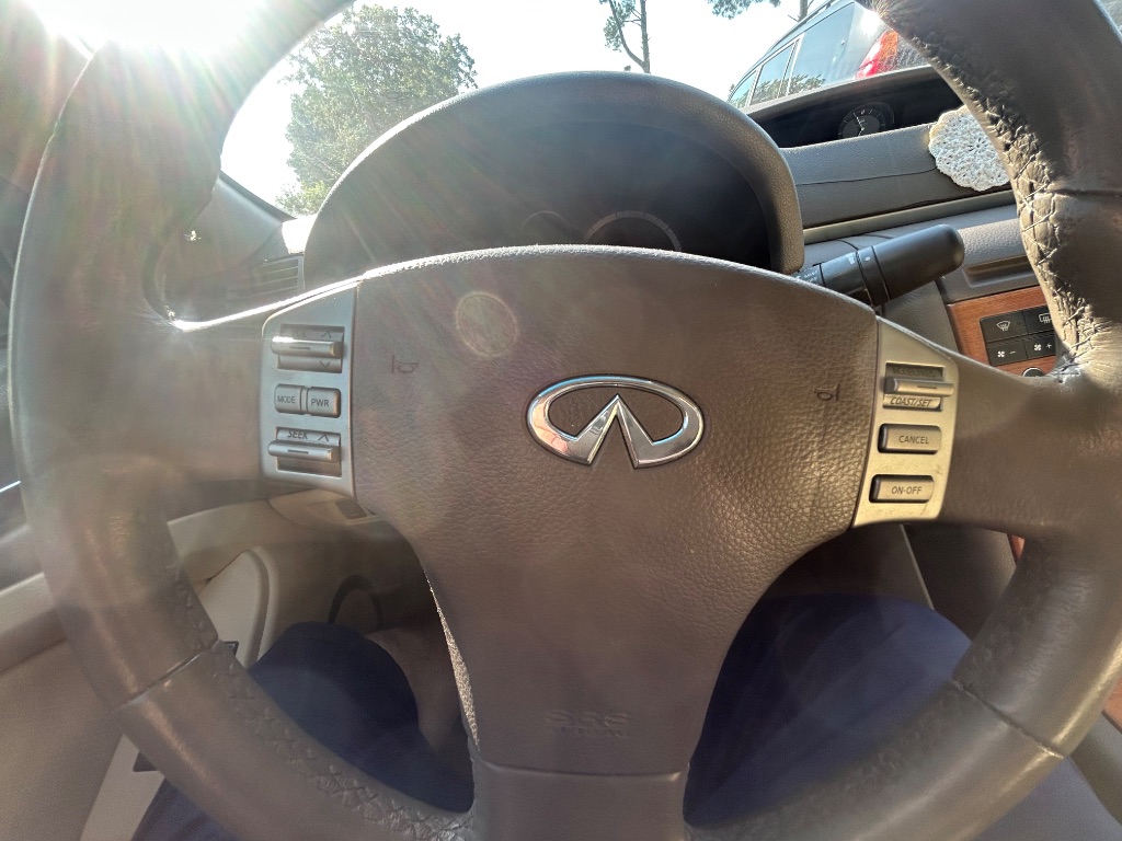 2005 INFINITI G - $6,796