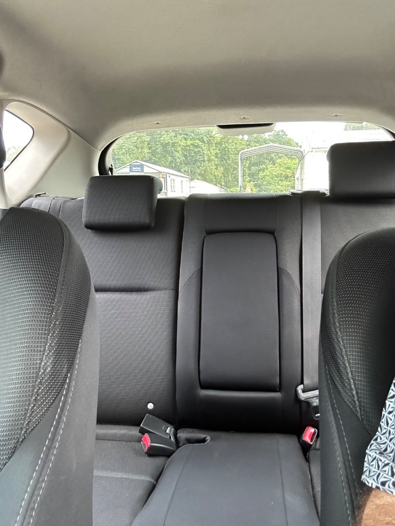 2010 MAZDA MAZDA3 - $4,796