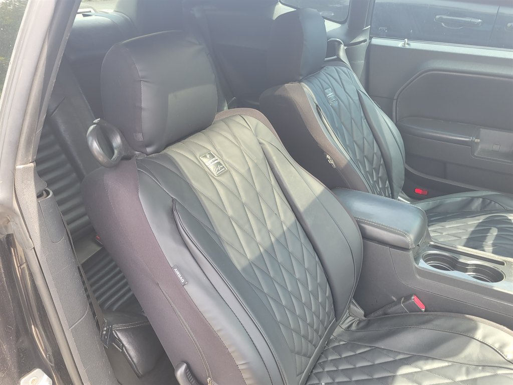 2010 Dodge Challenger - $5,000