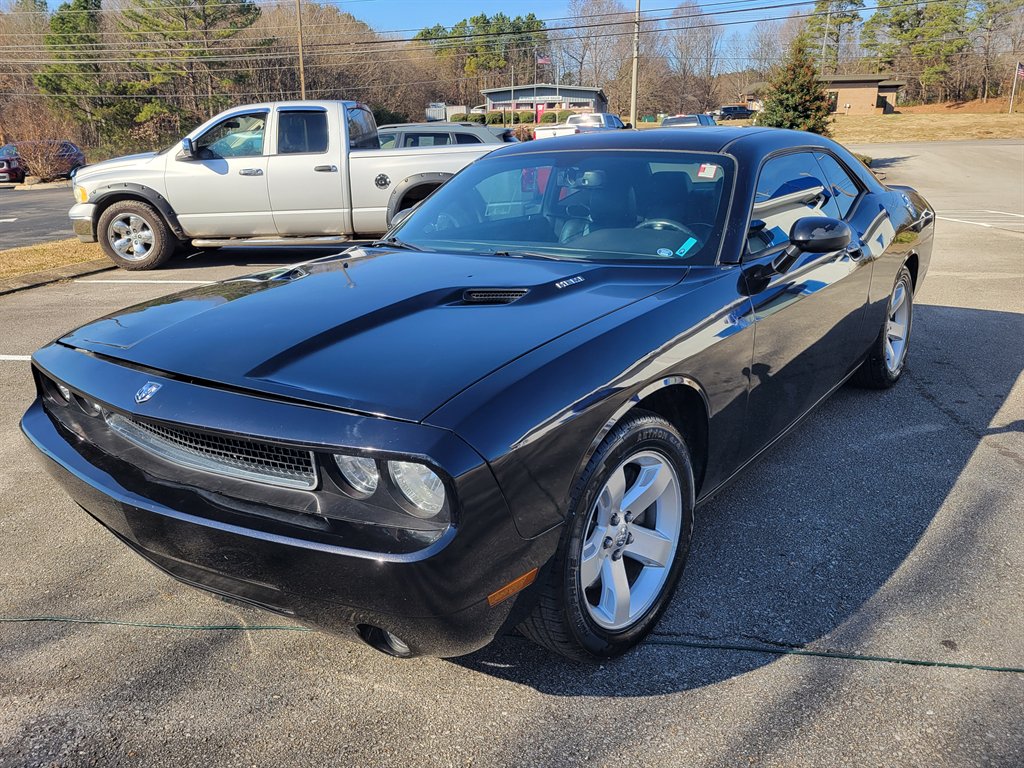 2010 Dodge Challenger - $5,000