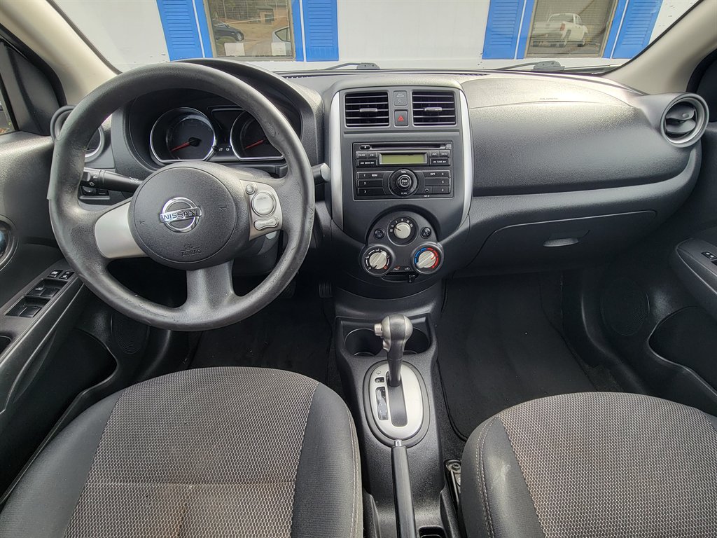 2014 Nissan Versa - $1,000
