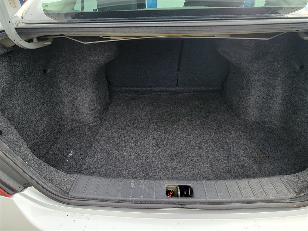 2014 Nissan Versa - $1,000