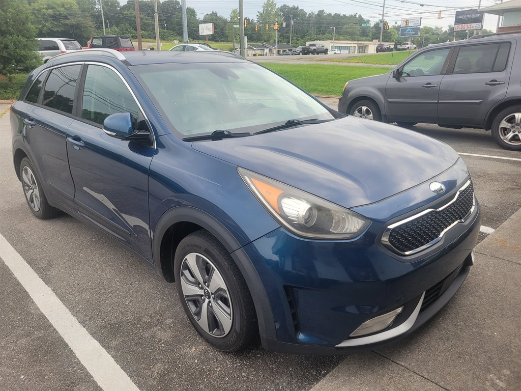 2018 Kia Niro - $5,000
