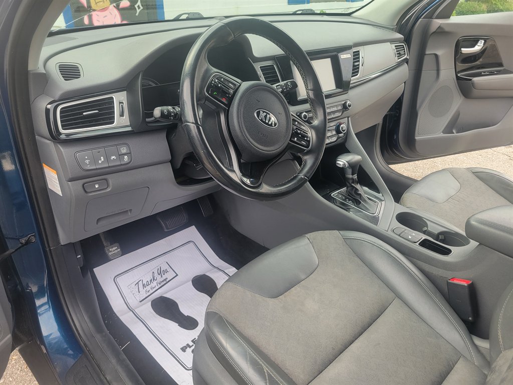 2018 Kia Niro - $5,000