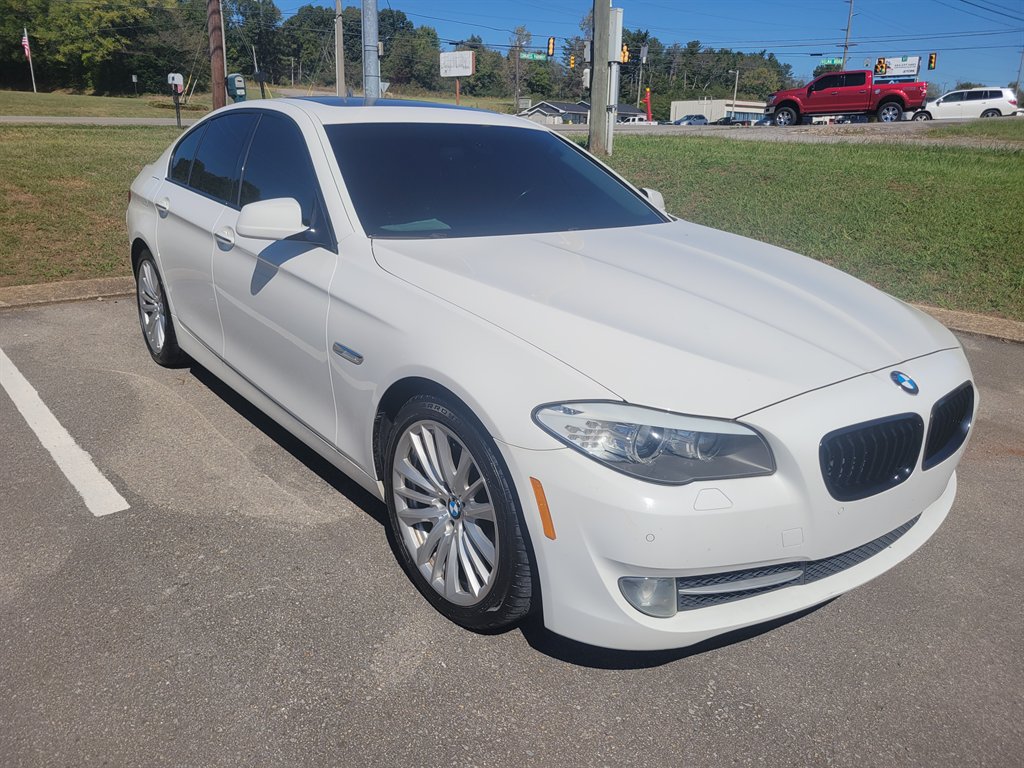 2011 BMW 550i - $7,500