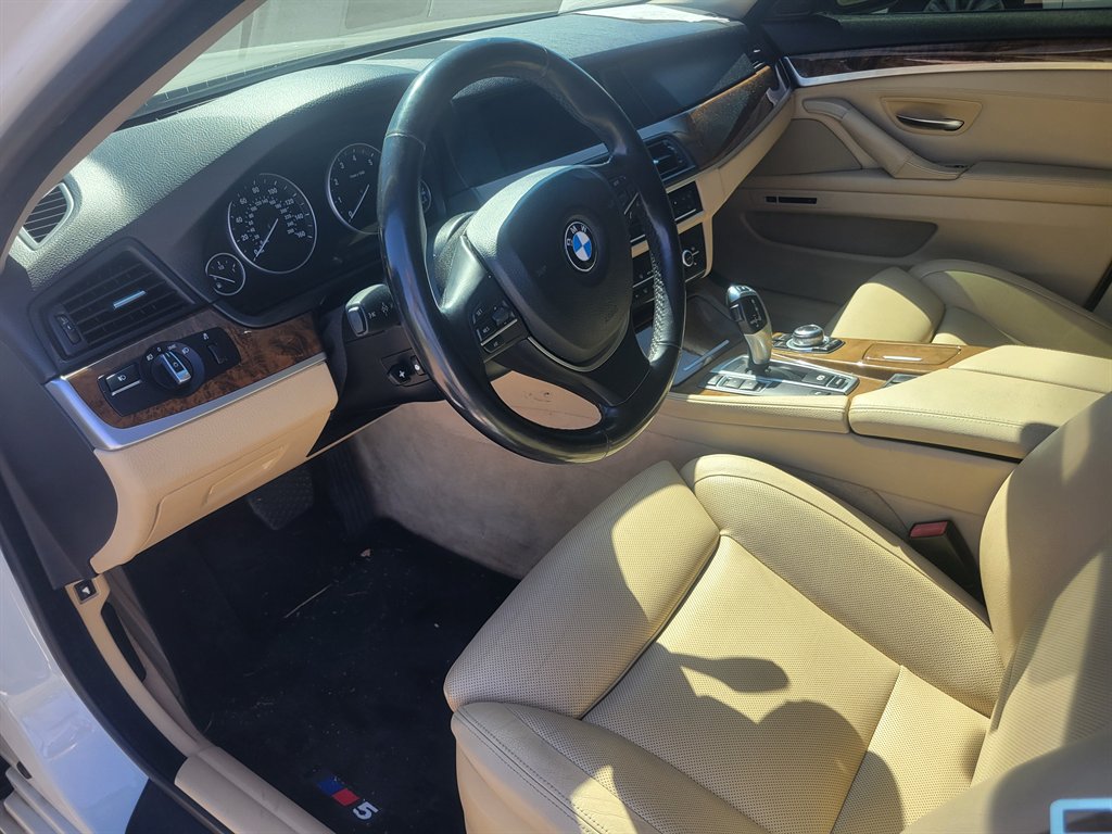 2011 BMW 550i - $7,500