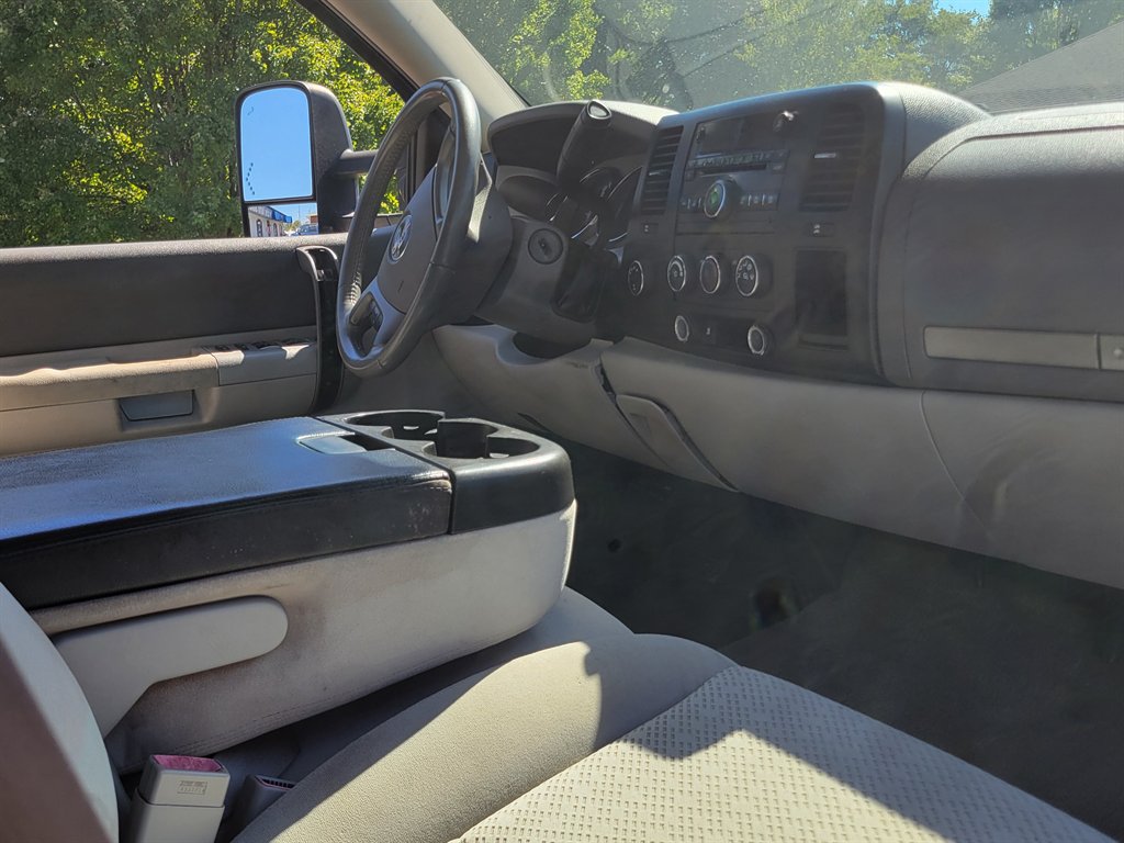 2007 GMC Sierra - $9,000
