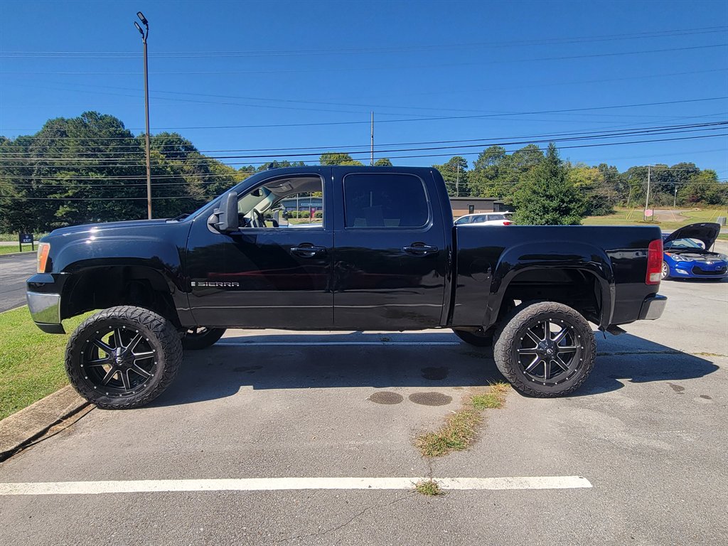 2007 GMC Sierra - $9,000
