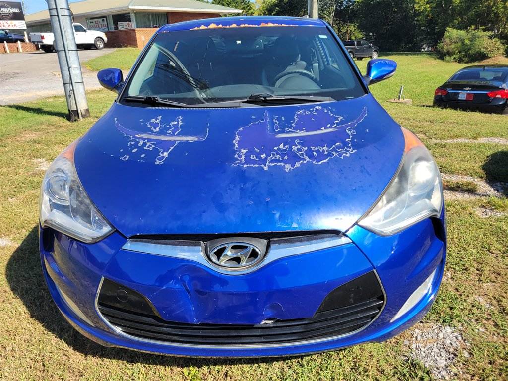 2013 Hyundai Veloster - $3,000