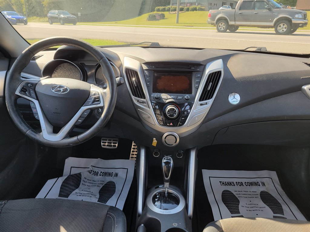 2013 Hyundai Veloster - $3,000