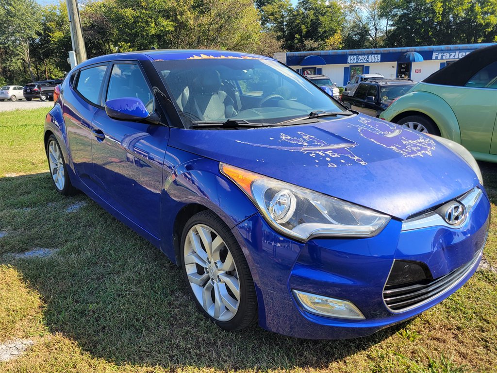 2013 Hyundai Veloster - $3,000