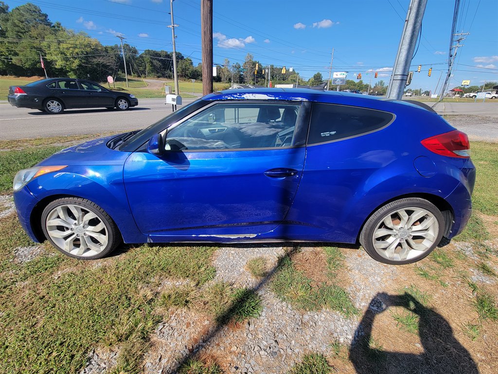 2013 Hyundai Veloster - $3,000
