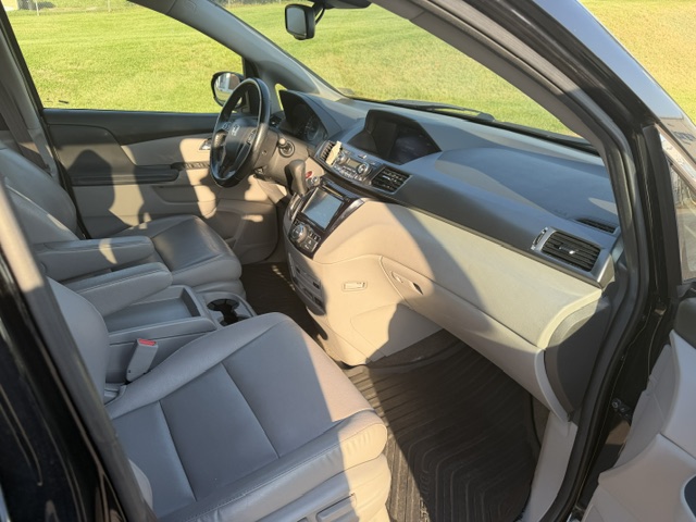 2014 Honda Odyssey - $11,500