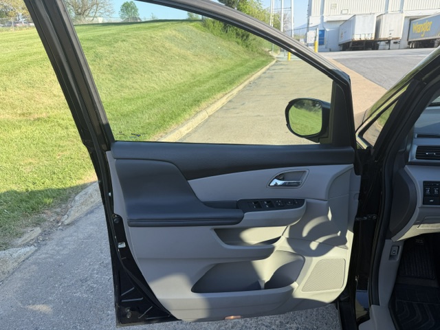2014 Honda Odyssey - $11,500
