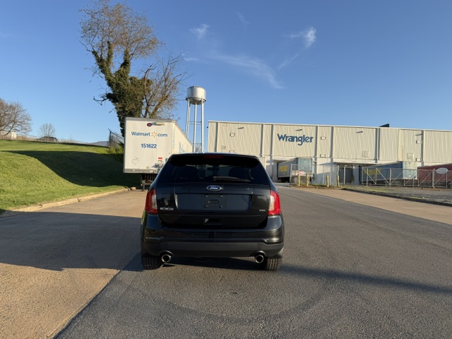 2014 Ford Edge - $9,999