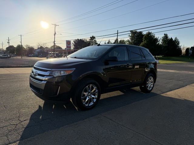 2014 Ford Edge - $9,999