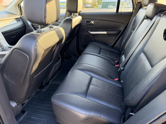 2014 Ford Edge - $9,999