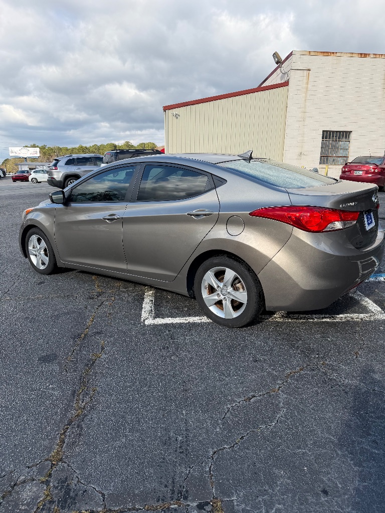 2013 Hyundai Elantra - $6,500