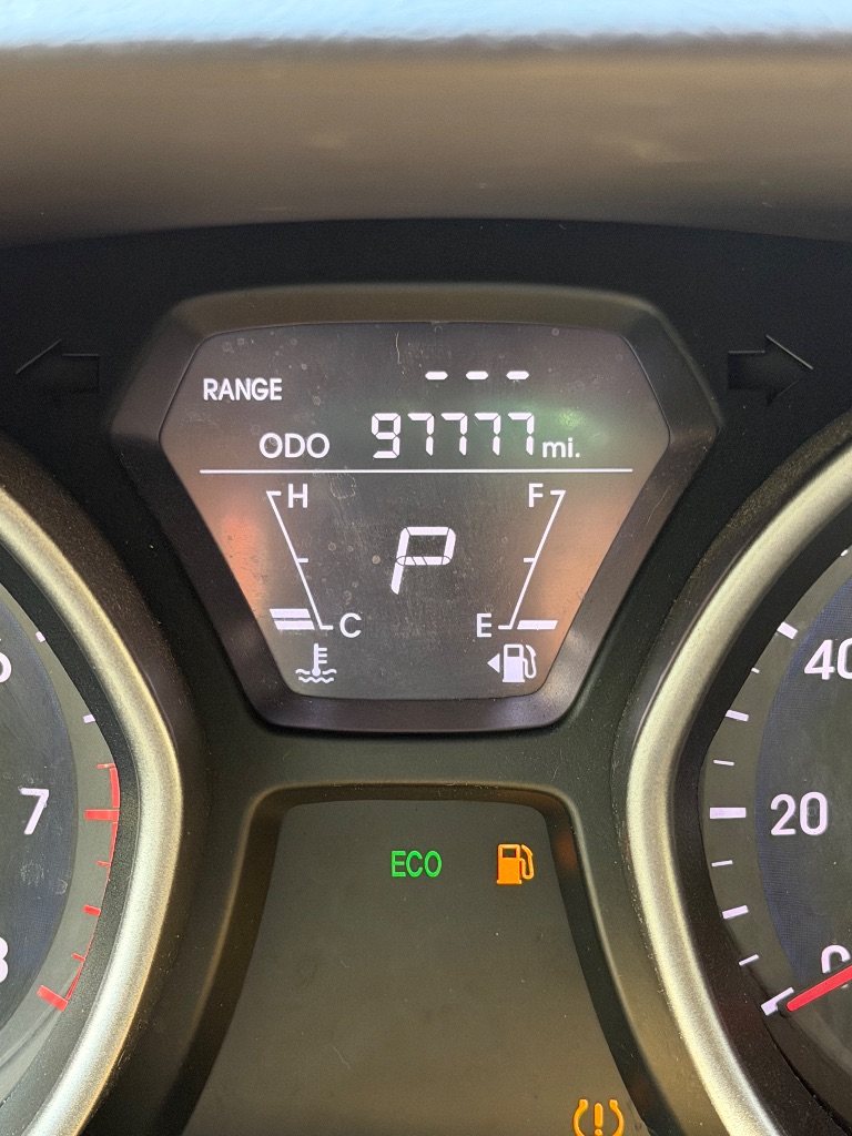 2013 Hyundai Elantra - $6,500