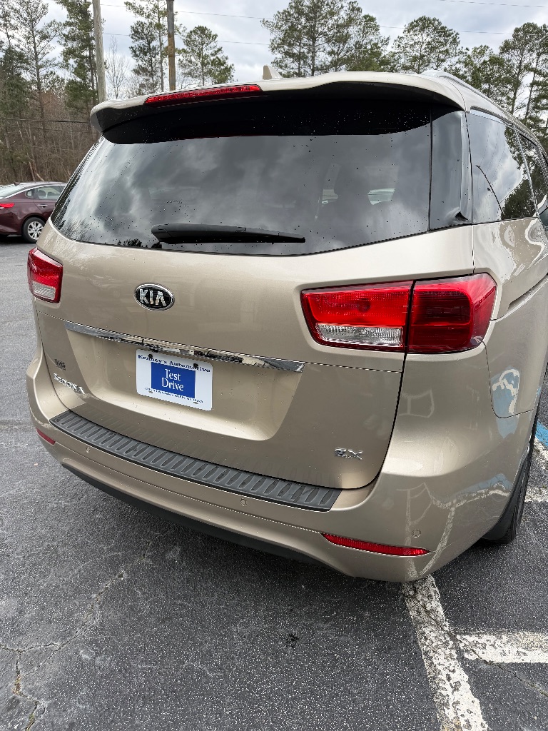 2016 Kia Sedona - $6,500