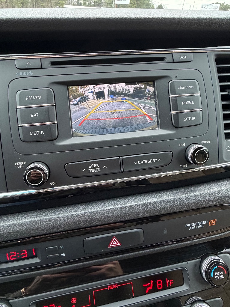 2016 Kia Sedona - $6,500