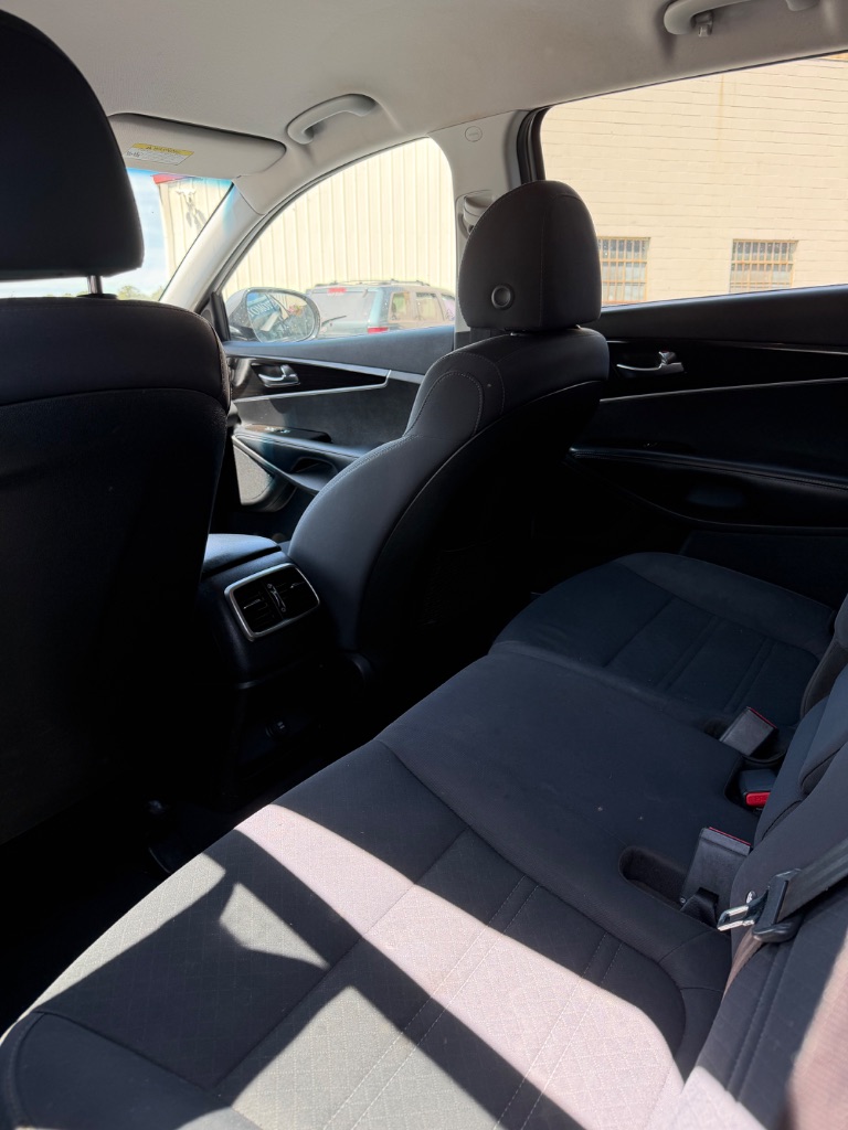 2019 Kia Sorento - $7,995