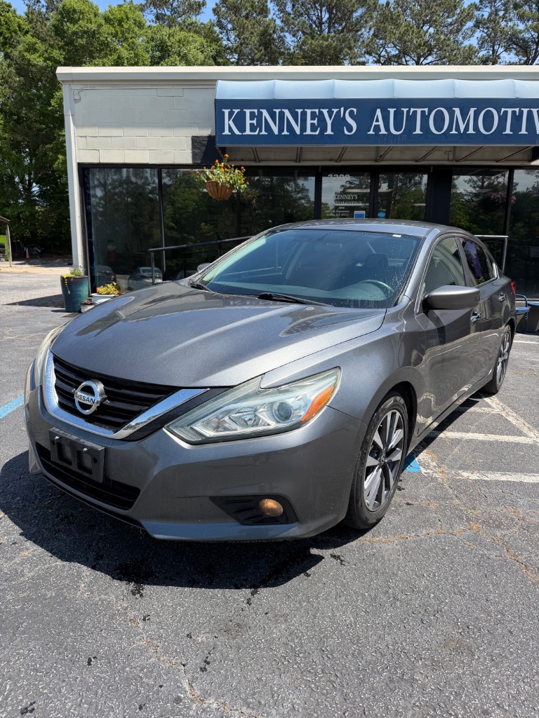2017 Nissan Altima - $6,700