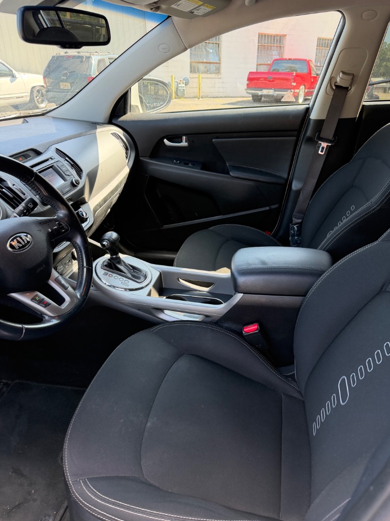 2015 Kia Sportage - $7,000