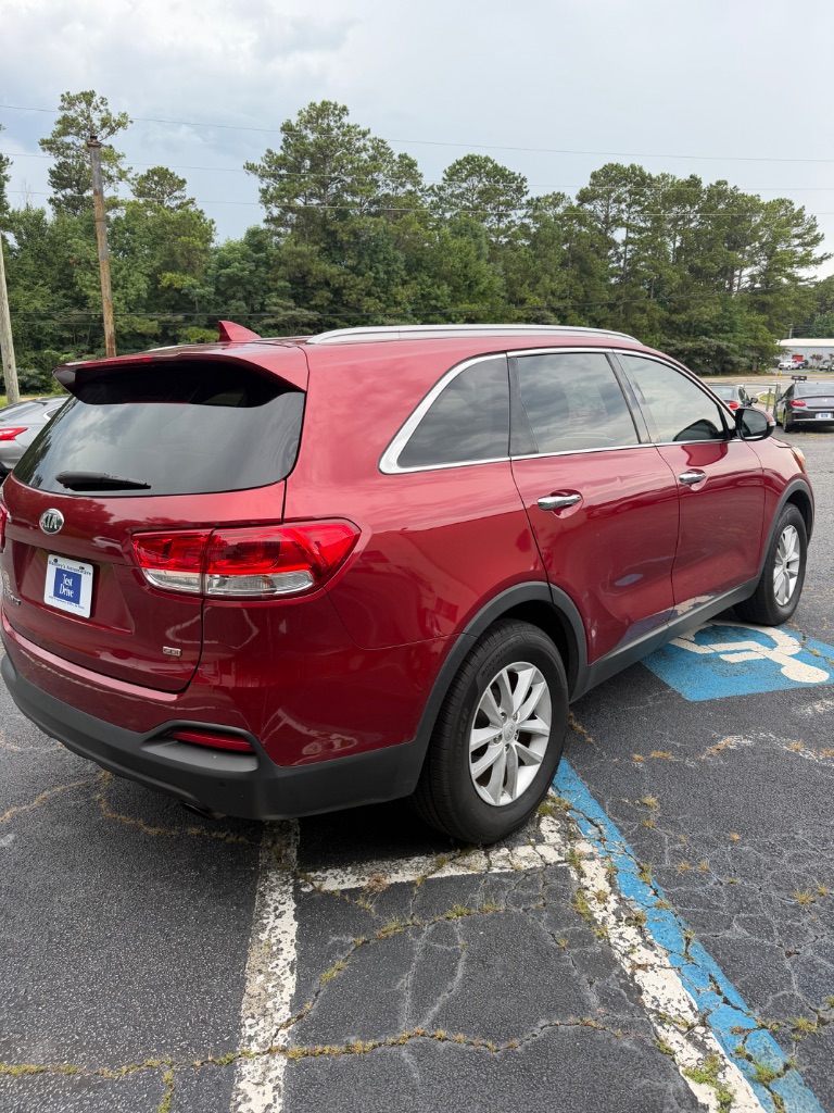 2018 Kia Sorento - $7,995
