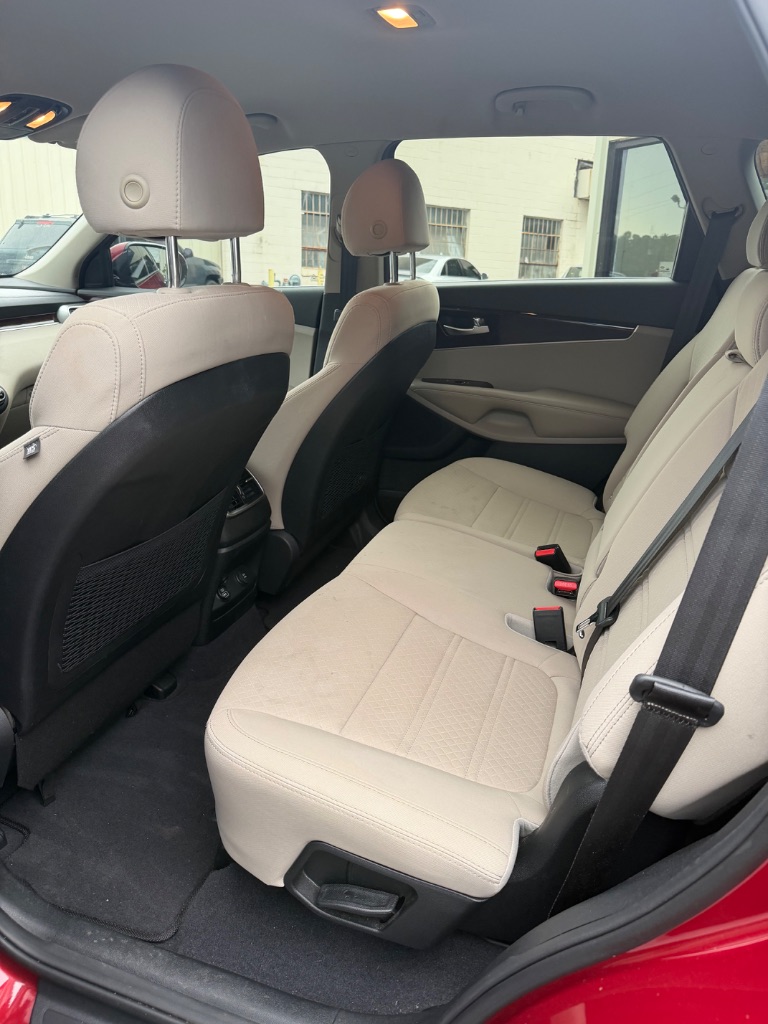 2018 Kia Sorento - $7,995
