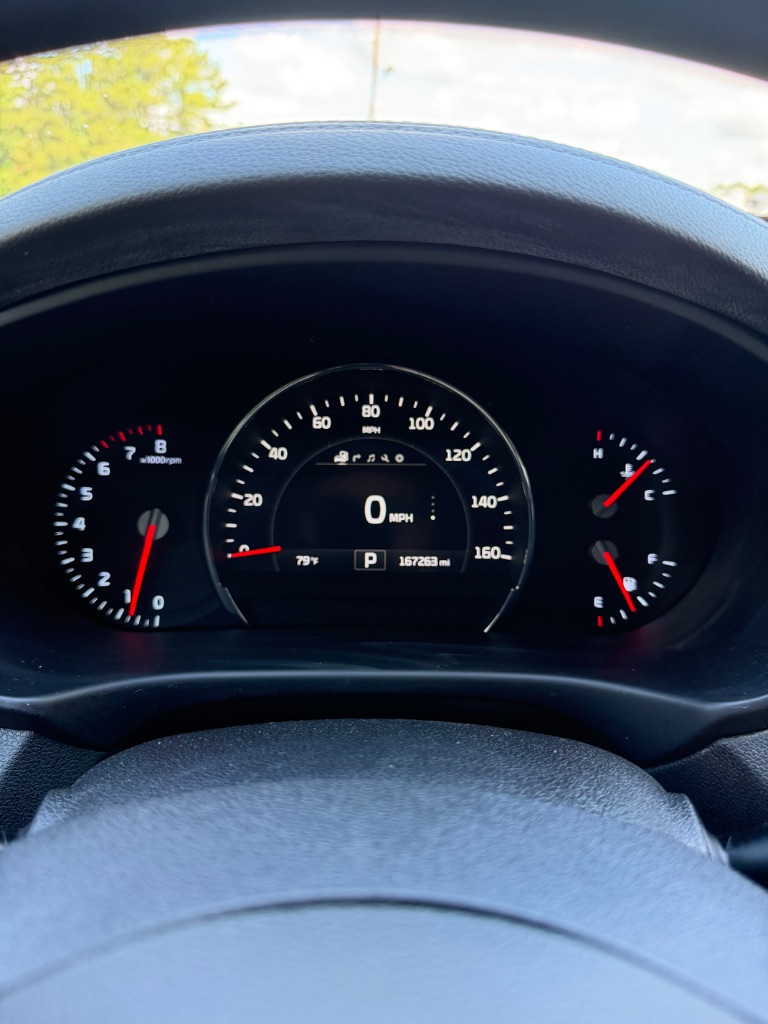 2016 Kia Sorento - $7,500
