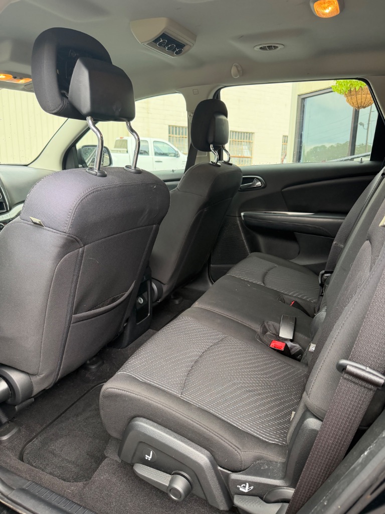 2015 Dodge Journey - $5,995