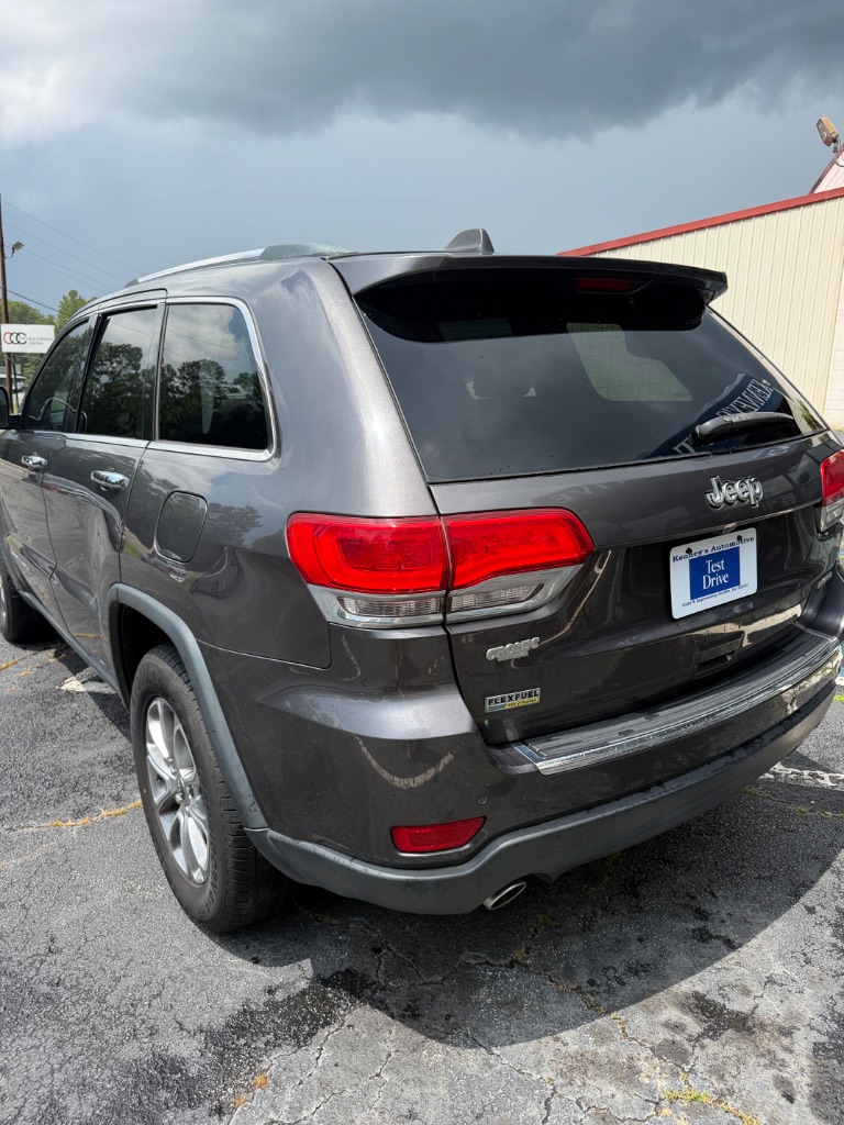 2014 Jeep Cherokee - $5,700