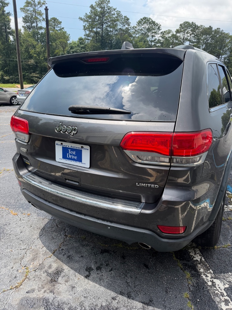 2014 Jeep Cherokee - $5,700