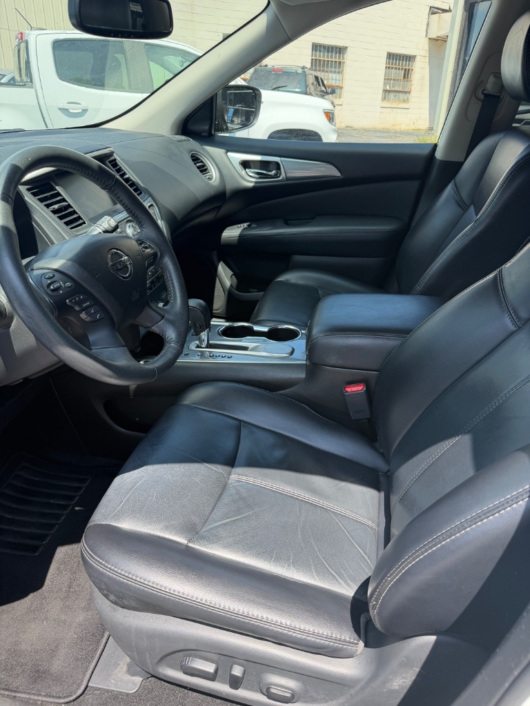 2018 Nissan Pathfinder - $6,995
