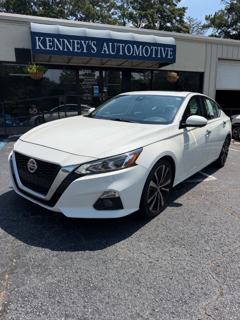 2019 Nissan Altima - $8,995