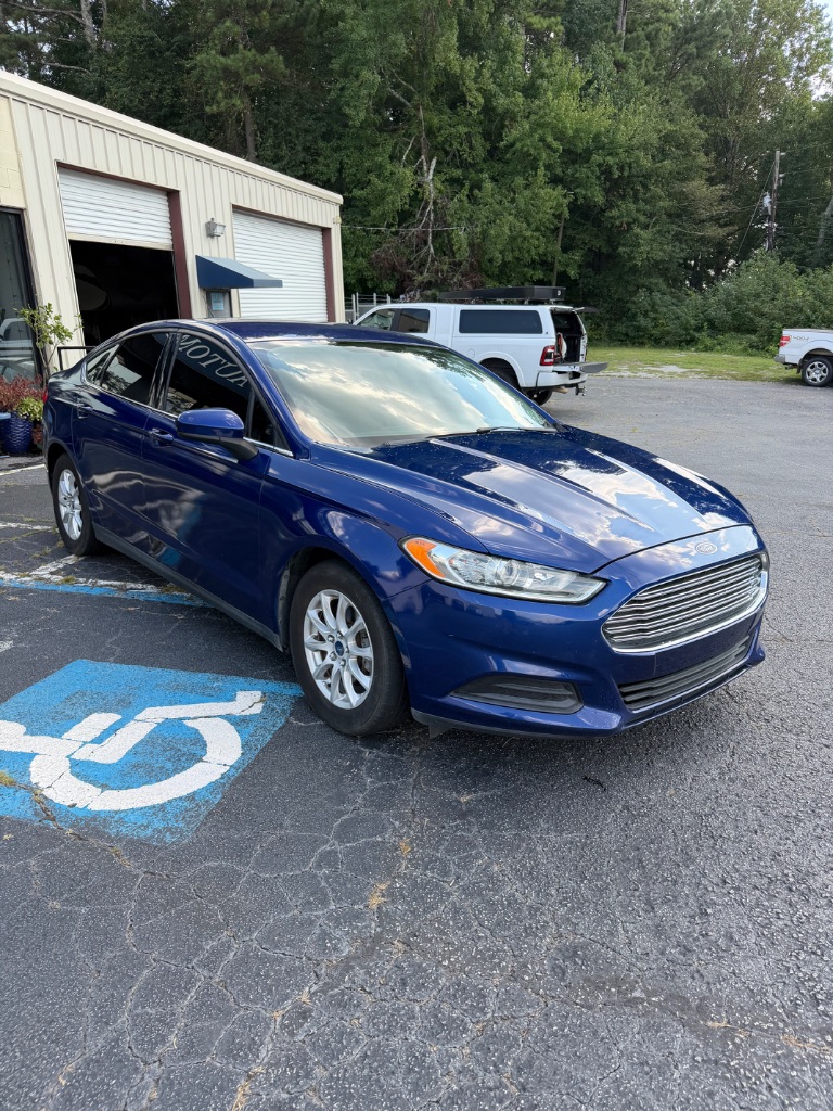 2016 Ford Fusion - $5,995