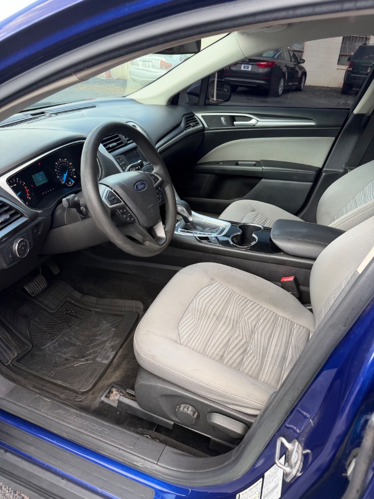 2016 Ford Fusion - $5,995