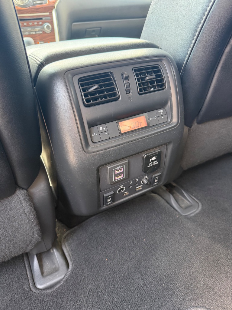 2018 Nissan Pathfinder - $9,500