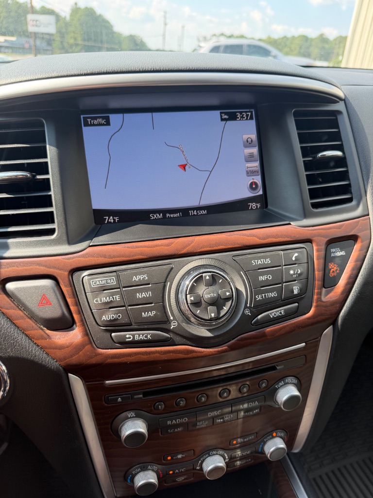2018 Nissan Pathfinder - $9,500