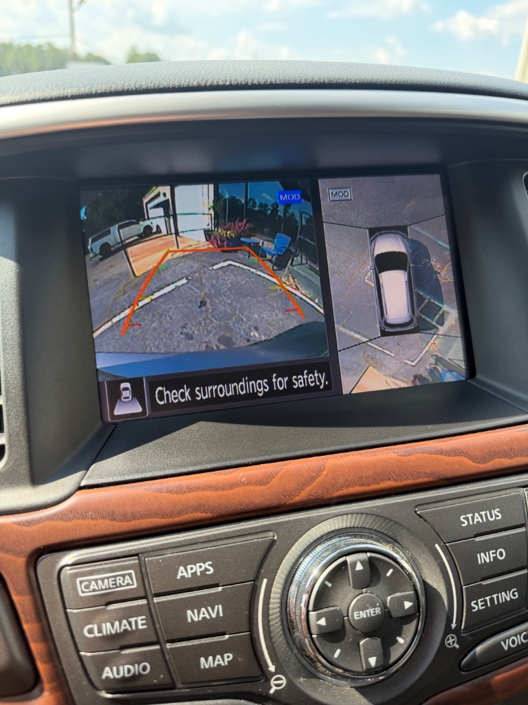 2018 Nissan Pathfinder - $9,500