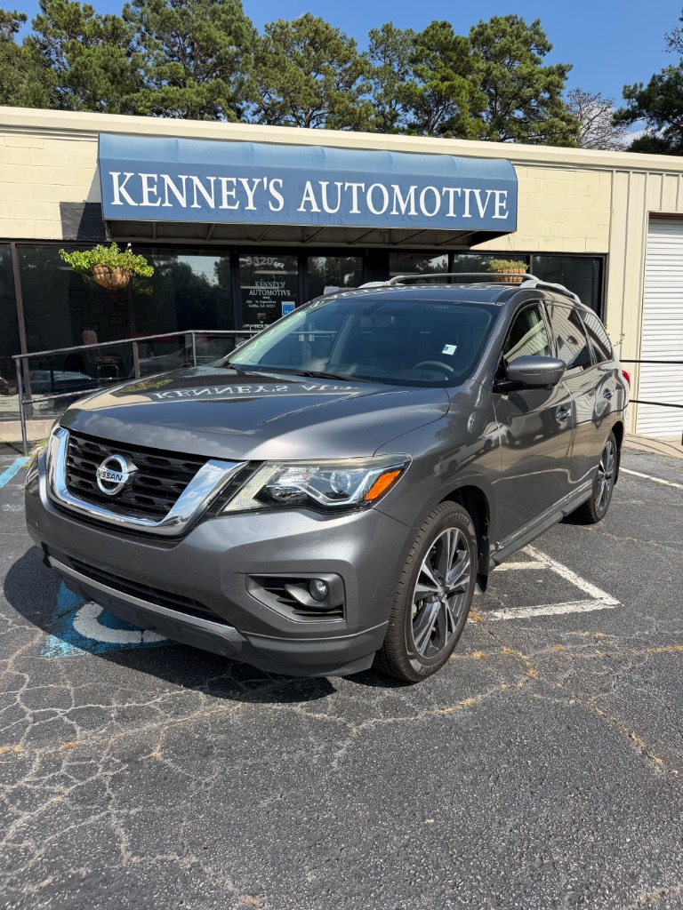2018 Nissan Pathfinder - $9,500