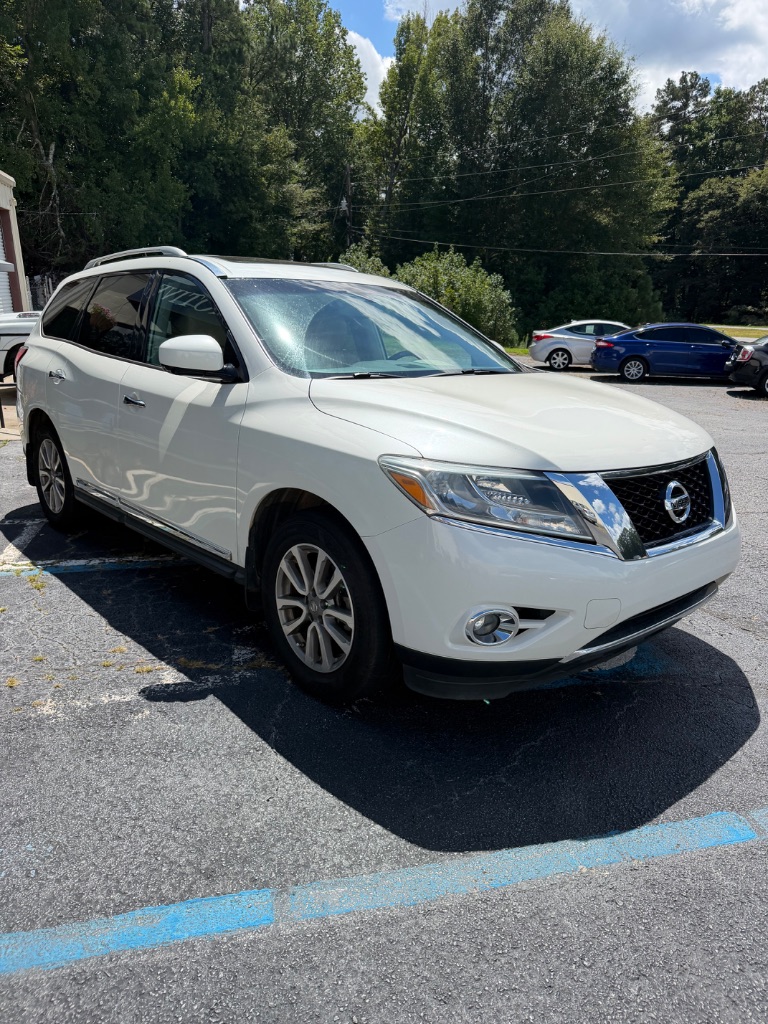 2016 Nissan Pathfinder - $6,700