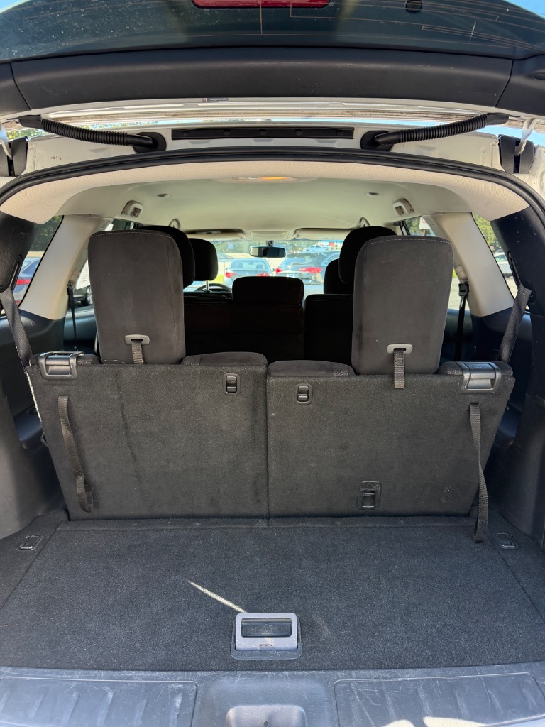 2016 Nissan Pathfinder - $5,500