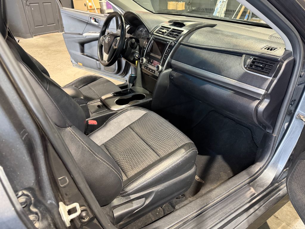 2012 Toyota Camry - $6,500